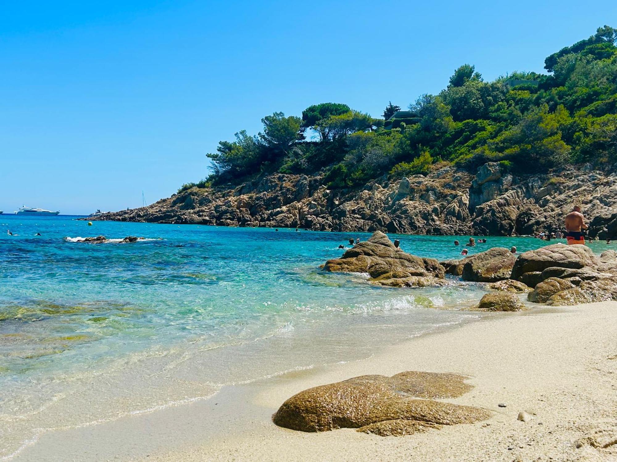 Les Restanques Vue Mer Roses 1070 Rez De Jardin Grimaud Dış mekan fotoğraf