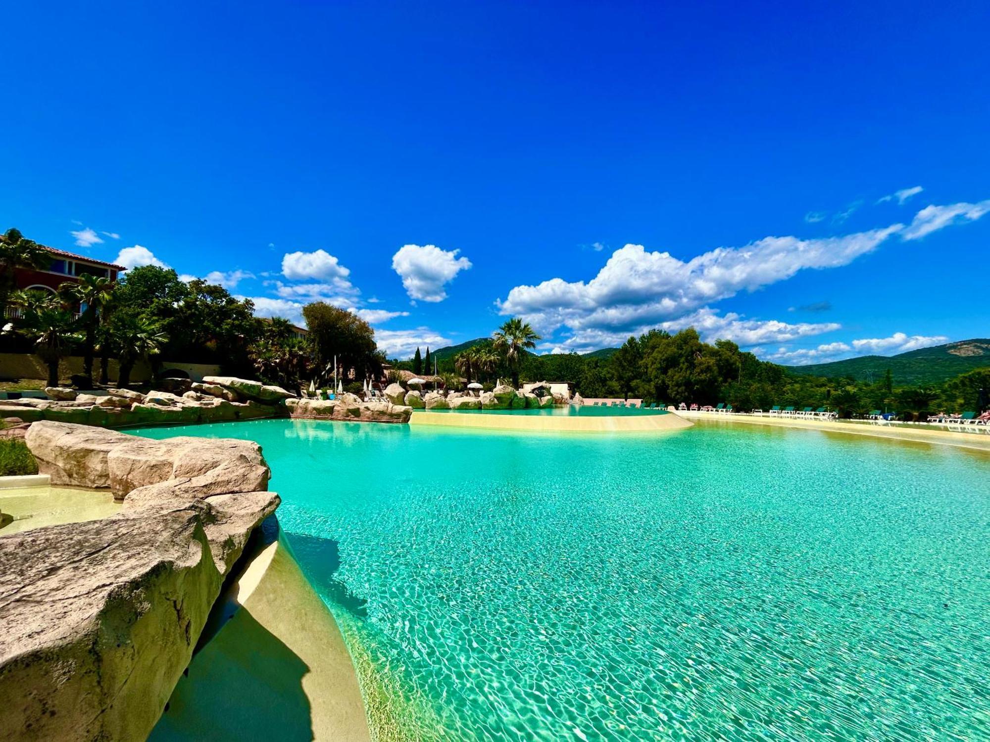 Les Restanques Vue Mer Roses 1070 Rez De Jardin Grimaud Dış mekan fotoğraf